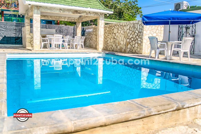 RHHEOF30 2BT House with Pool in Boca Ciega